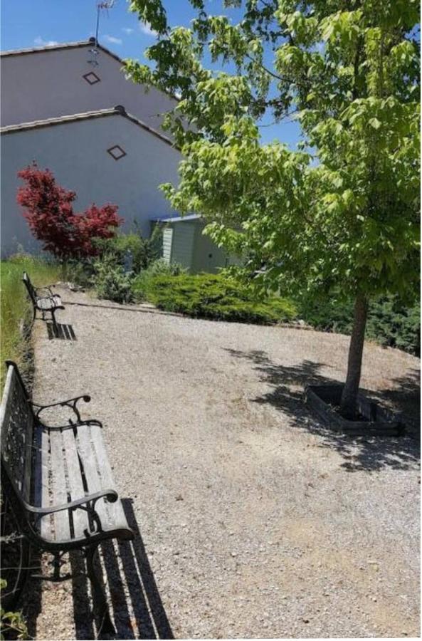 Logement Avec Piscine, Classe 3 Etoiles, De 42 M2 Tout Confort Au Calme Pour Un Couple Cahuzac-sur-Vère Exterior foto